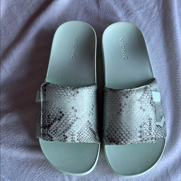 Vionic Mint Snake Pattern Slides - Picture 1 of 3